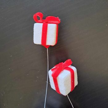 Ajándék doboz - betűző