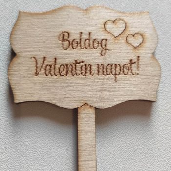 Beszúrós felirat "Boldog Valentin napot!"